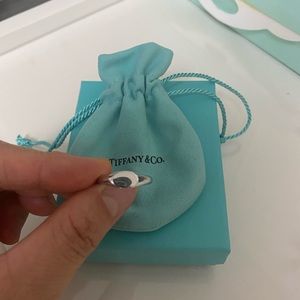 Tiffany&Co. Micro Oval Signet Ring 18K White Gold